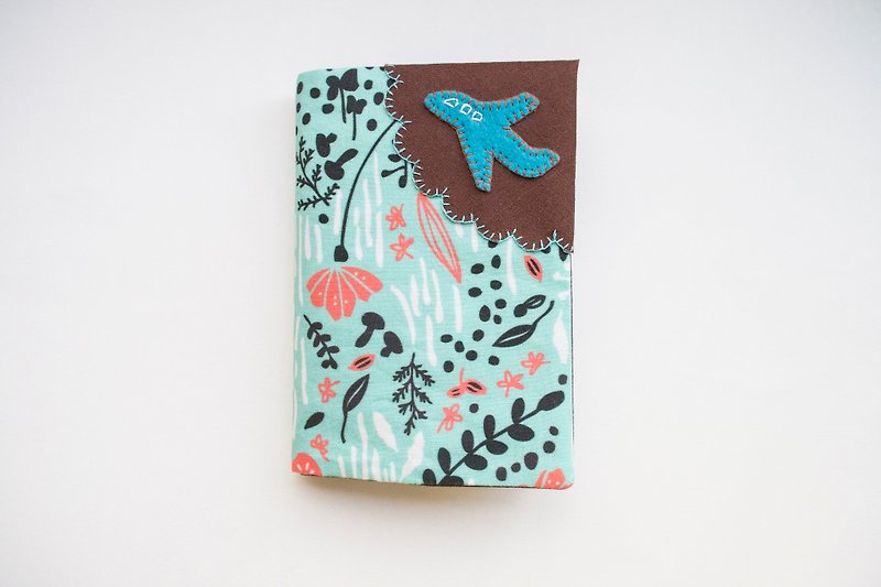 Botanical Springtime - Fabric Passport Cover - 護照夾/護照套 - 其他材質 多色