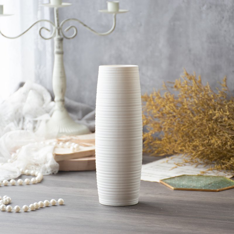 Nordic textured flower ware│vase│ modern and simple│sincere│includes packaging paper bag - Pottery & Ceramics - Pottery White