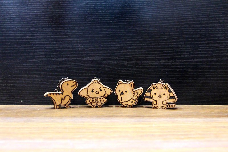 Log handmade key ring biscuit type strange beast / mythical beast pendant exchange gift - Keychains - Wood Brown