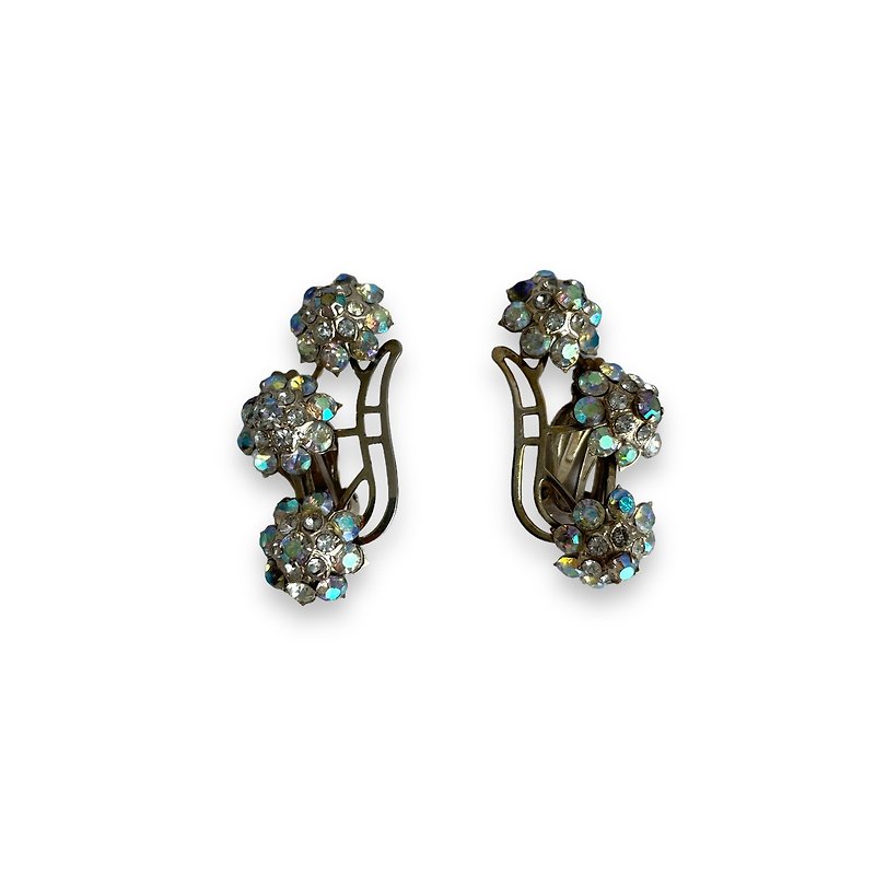 Vintage Clip-on Cuff Earrings 1950s signed with Aurora Borealis crystals unique - ต่างหู - โลหะ หลากหลายสี