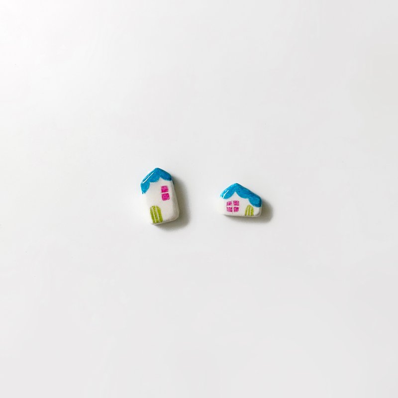 かわいいお家シリーズ ハンドメイド/ペイントピアス - ピアス・イヤリング - その他の素材 多色