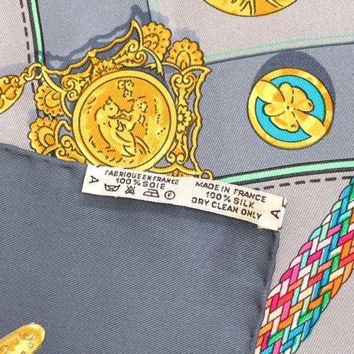 HERMES カレ90 お針子さん 大判 エルメス HERMES スカーフ カレ90 Petite main お針子さん