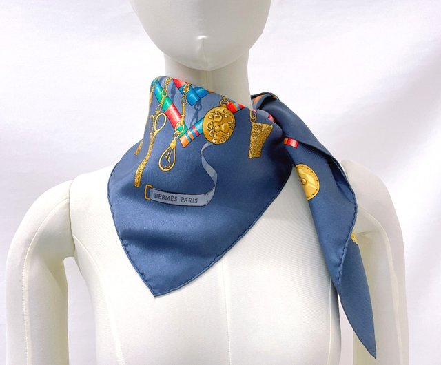 A900 エルメス スカーフ カレ90 Petite Main お針子さん エルメス HERMES スカーフ カレ90 お針子さん
