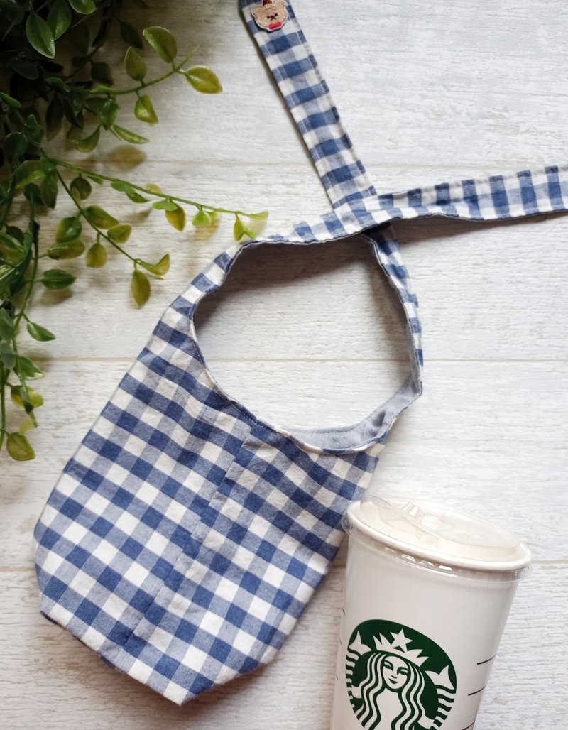 Plaid strap embroidery/accompanying drink cup bag/carrying bag/drink carrying bag/cup bag - ถุงใส่กระติกนำ้ - ผ้าฝ้าย/ผ้าลินิน หลากหลายสี