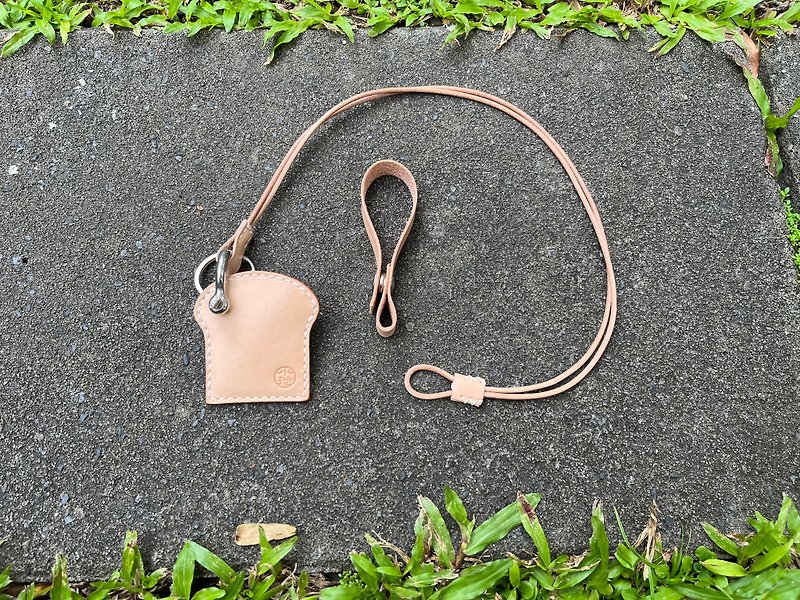 (Koike Kao Office) Husband and wife leather mini spit / leisure card / access card / 50 yuan / AirTag - Necklaces - Genuine Leather 