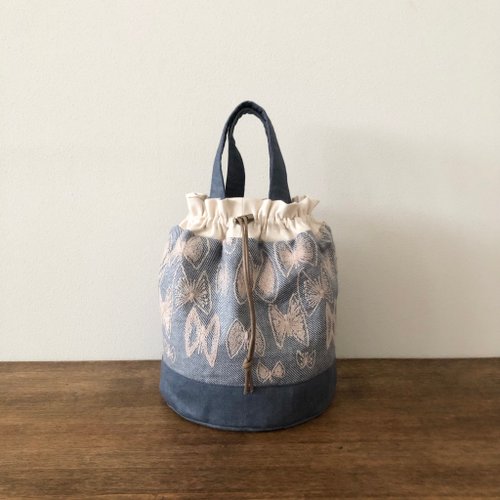 mina perhonen sky flower 巾着 ネイビーブルー