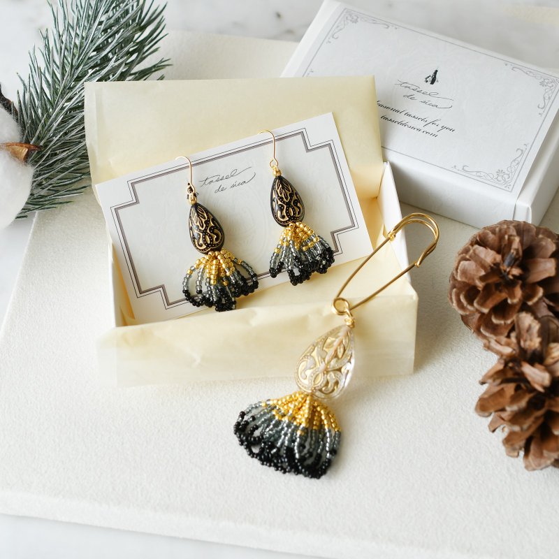 Holiday Set - Gradient Bead Tassel Earrings/Earrings/Brooch / Black - Earrings & Clip-ons - Other Materials Black