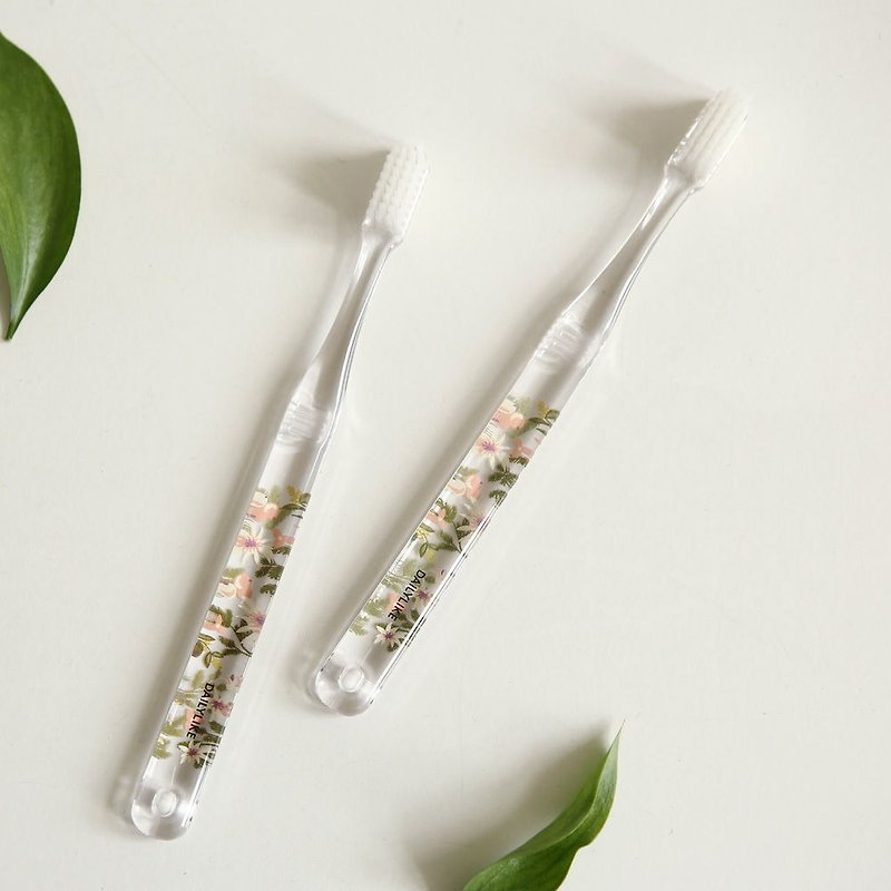 Nordic crystal clear toothbrush V2-01 Kaya, E2D14025 - Toothbrushes & Oral Care - Plastic Transparent