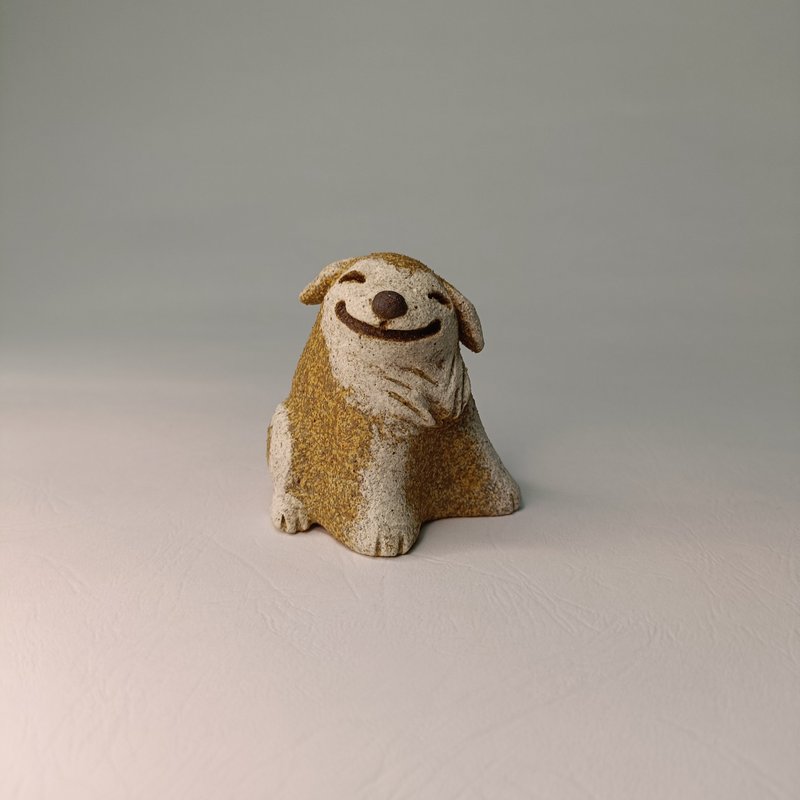 微笑的黃金獵犬/陶塑公仔/原創 - 玩偶/公仔 - 陶 