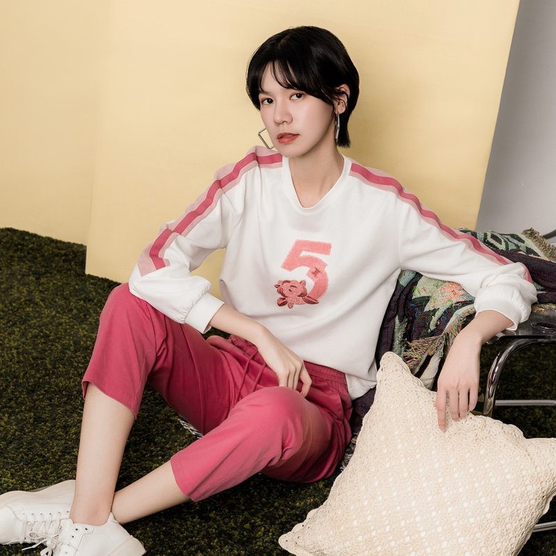 【MEDUSA】粉紅5號運動風大學T(M-XL) | 女休閒上衣 長袖T恤 - 女 T 恤 - 棉．麻 白色