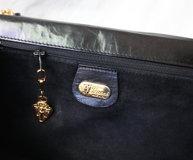 FOAK vintage Gucci pure black lizard leather antique saddle bag - Shop  foakvintage Messenger Bags & Sling Bags - Pinkoi