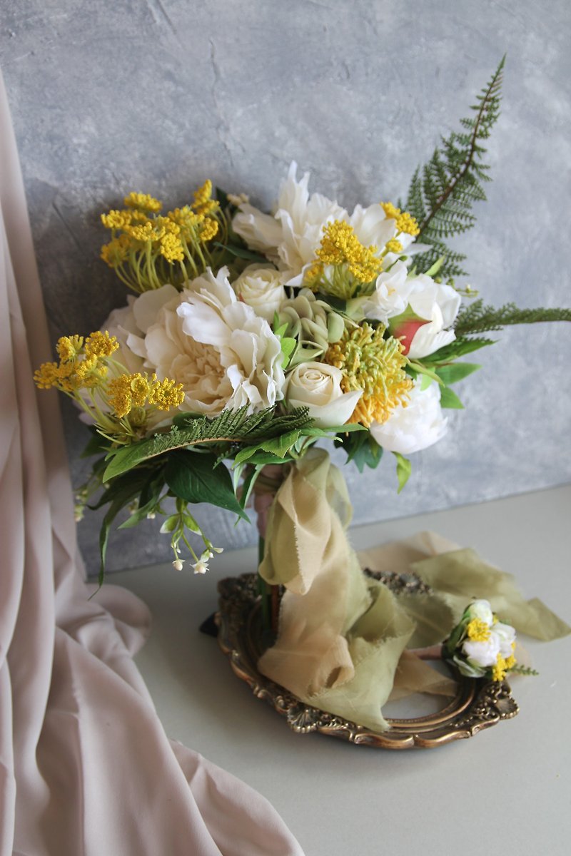 Bridal bouquet  ,Artificial Bouquet ,silk flower bouquet , Wedding ,Peony - ตกแต่งต้นไม้ - พืช/ดอกไม้ สีเหลือง
