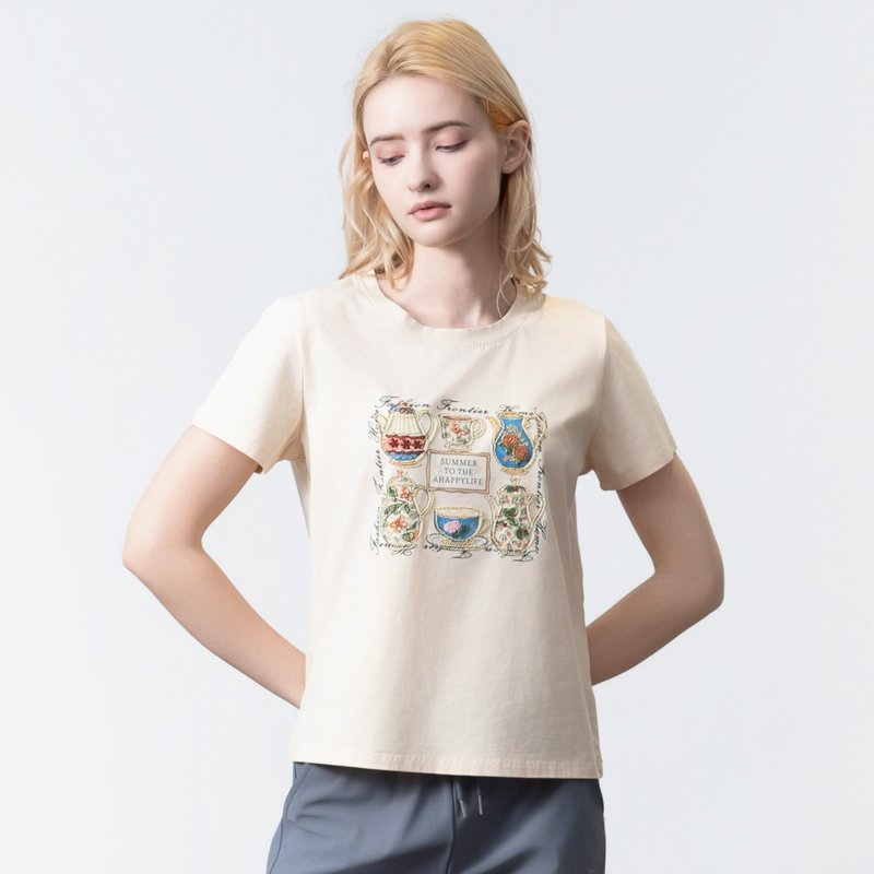【I'Care】Embroidered Floral Tea Short Sleeve T-shirt - เสื้อยืดผู้หญิง - ผ้าฝ้าย/ผ้าลินิน สีเหลือง