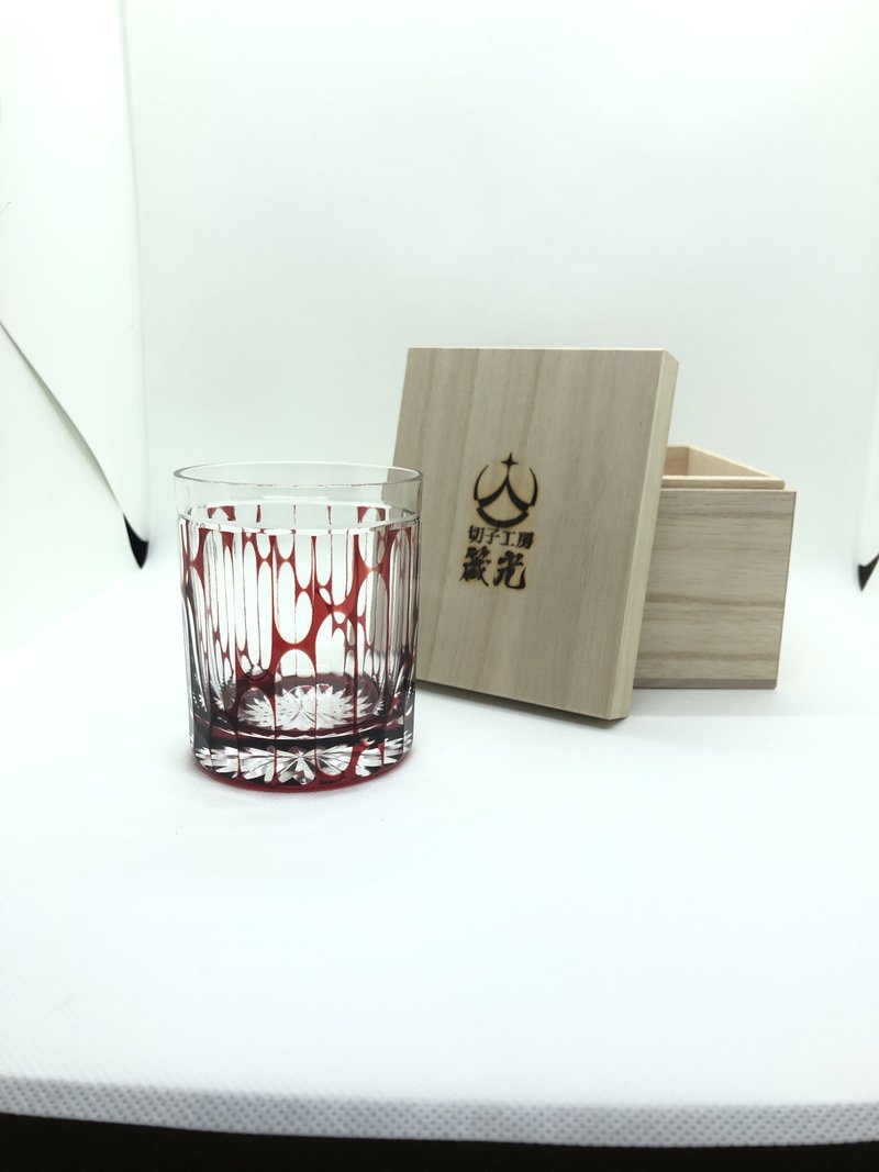 Flat openwork rock glass - Cups - Glass Red