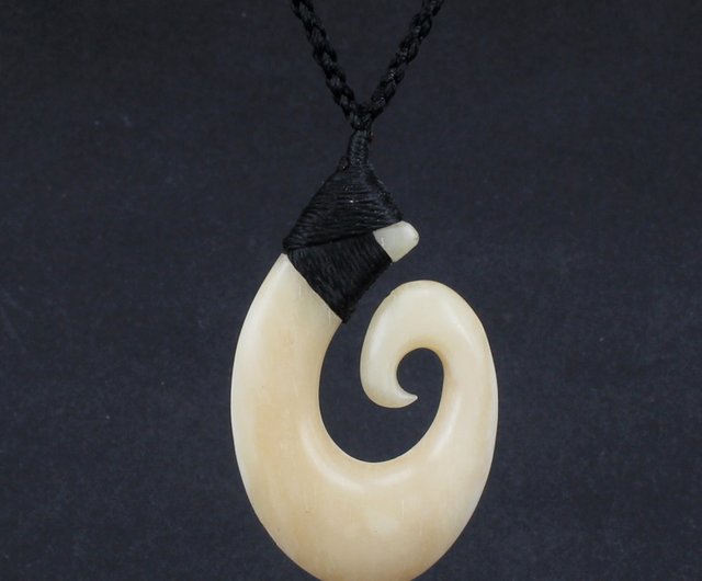 Bovine Bone Necklace Hei Matau Pendant Maori Style Fish Hook