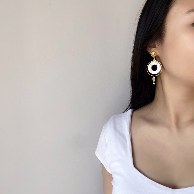 Máxima Jewels- Amaya Nacre Earrings - ต่างหู - เปลือกหอย 