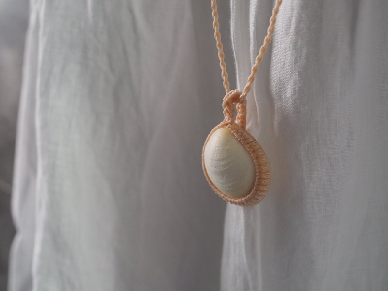 shell necklace - Necklaces - Shell 