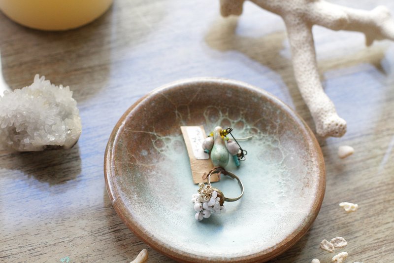 海洋泡泡起飛囉手拉坏小陶盤/飾品盤/點心盤/燭台 - 盤子/餐盤/盤架 - 陶 綠色