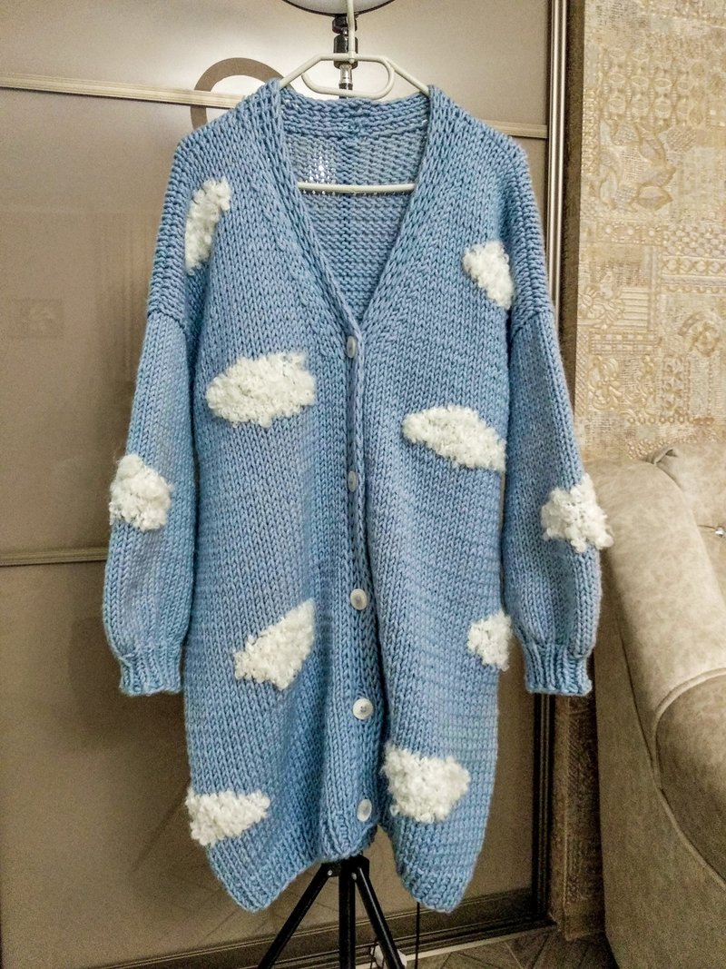 Cloud cardigan, Long cardigan, Oversized cardigan, Embroidered cardigan - สเวตเตอร์ผู้หญิง - ขนแกะ 