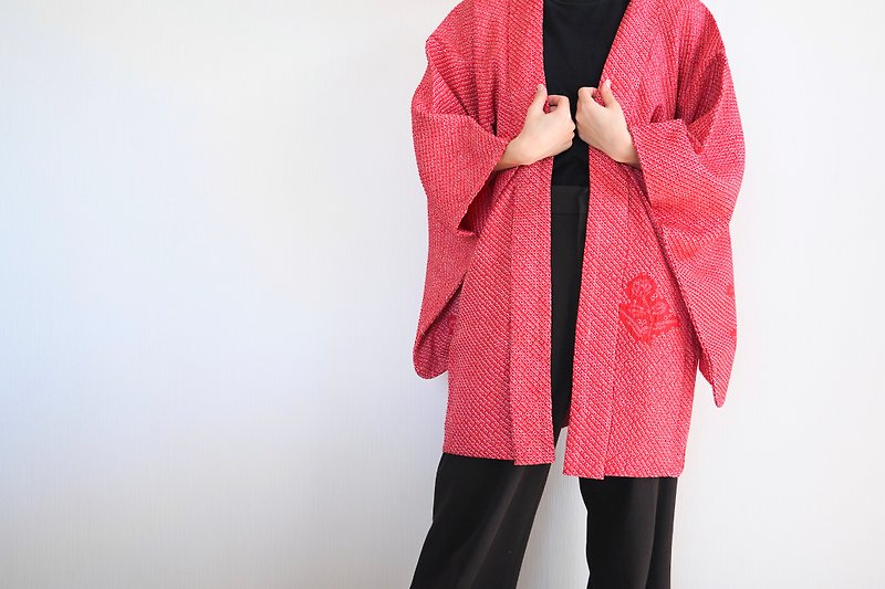 Japanese KIMONO, Shibori kimono, red haori, authentic kimono, traditional kimono - Women's Casual & Functional Jackets - Silk Red