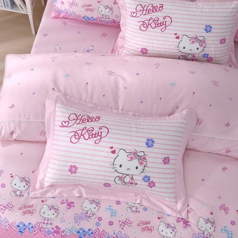 Hello Kitty-Classic Cotton Thick Pillowcases/Pair-Bow Tie (Four Styles) - เครื่องนอน - ผ้าฝ้าย/ผ้าลินิน 