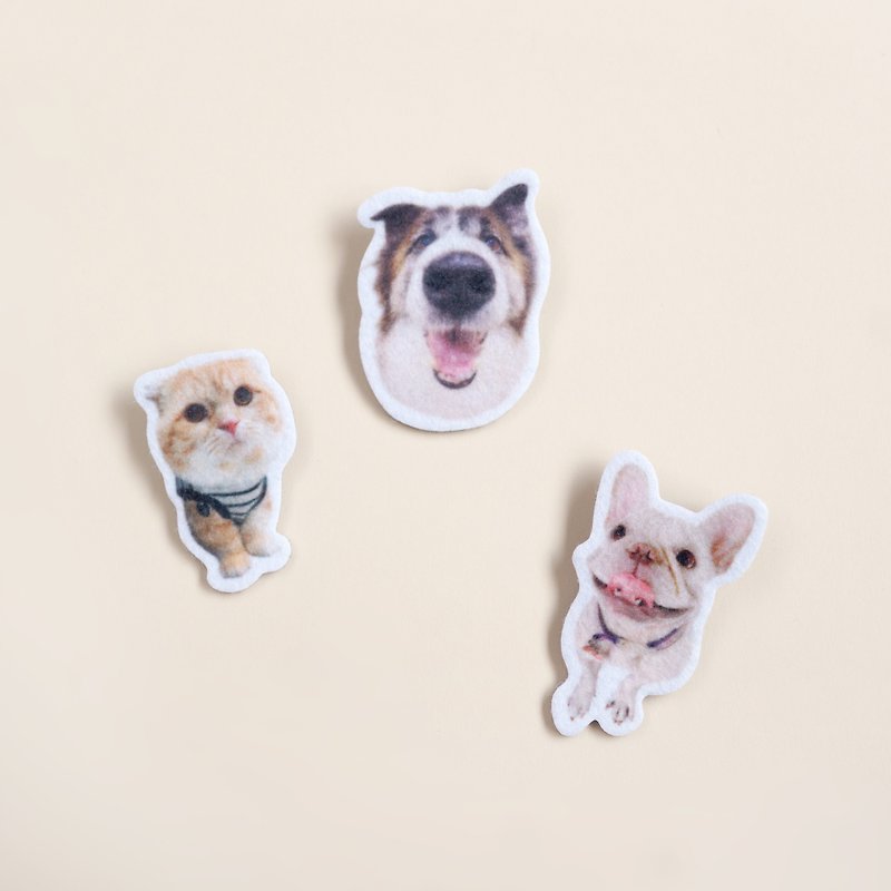 Customized pet hair / felt badge 3 into the group - Badges & Pins - Polyester 