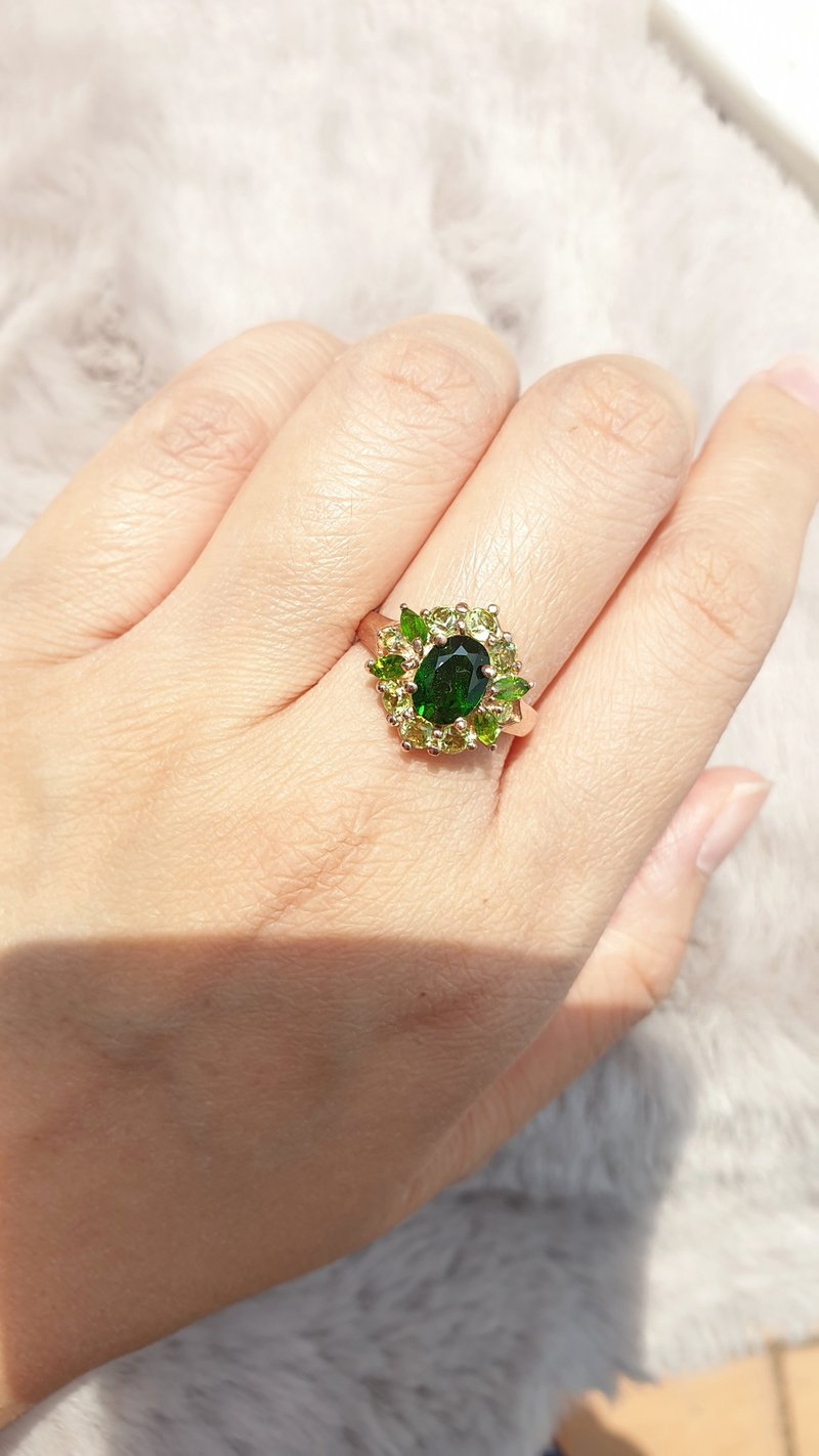 แหวน Green Chrome Diopside ประดับTsavorite, Peridot ตัวเรือนเงิน925 ชุบRose gold - แหวนทั่วไป - เครื่องเพชรพลอย สีเขียว