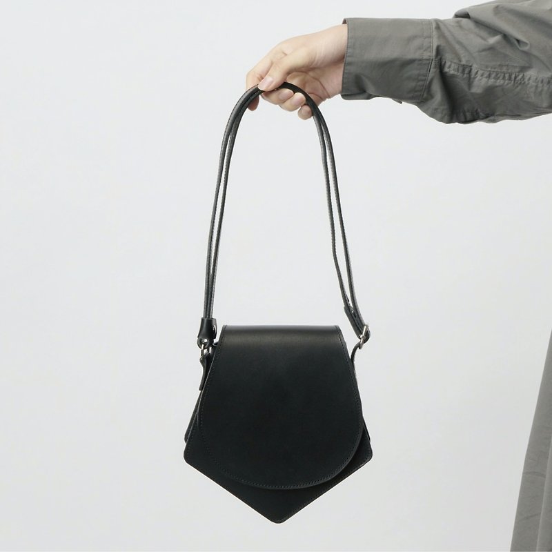 [leather shoulder penta black] leather/shoulder bag/handbag/pentagon - Messenger Bags & Sling Bags - Genuine Leather Black