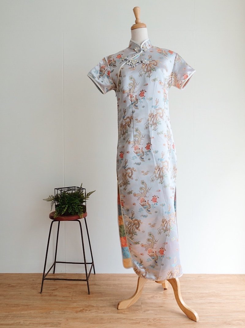 Vintage 旗袍 / 改良式 no.2 - 洋裝/連身裙 - 絲．絹 多色
