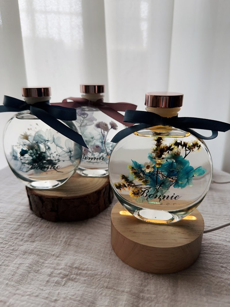 浮游花瓶/聖誕禮物/交換禮物/夜燈 - 乾燥花/永生花 - 植物．花 