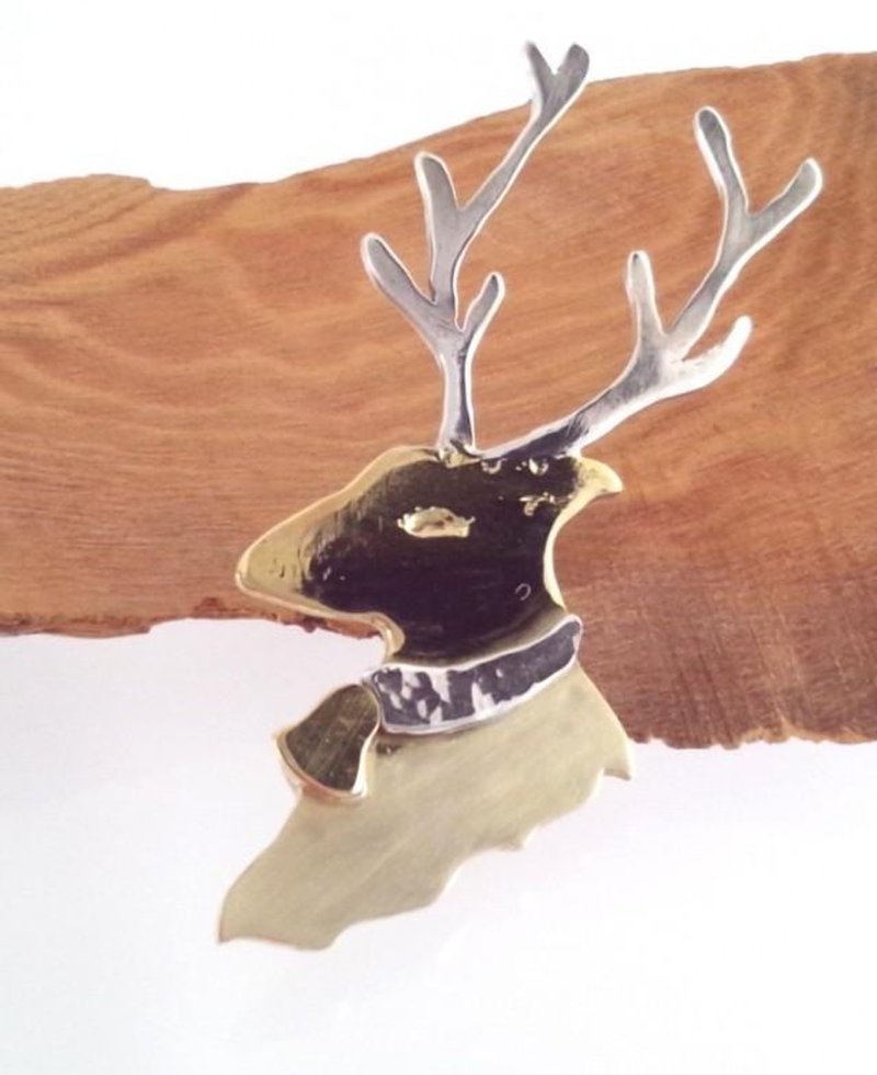 Reindeer Rein Deer Brooch SV / Brass - เข็มกลัด - โลหะ สีทอง