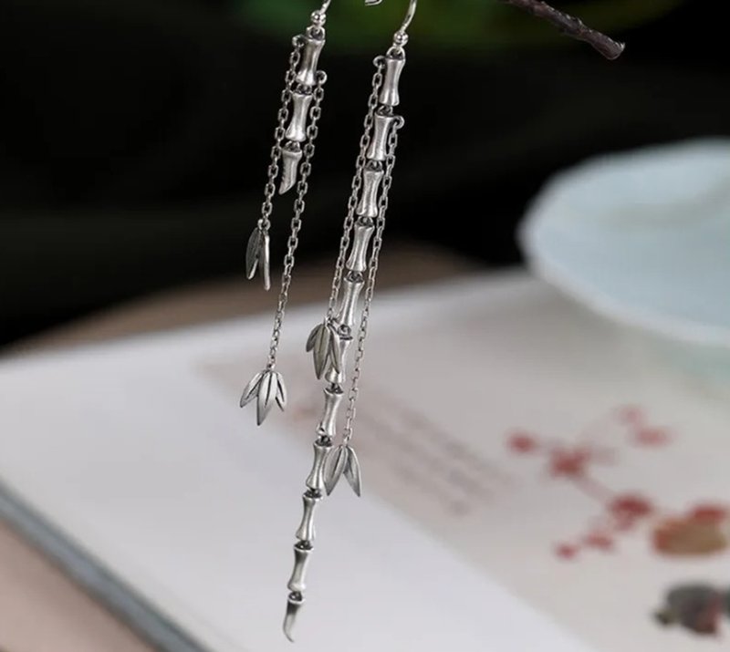 Asymmetric Short Long Bamboo Earrings Women Ethnic Thai Silver Bamboo Leaves - ต่างหู - เงินแท้ สีเงิน