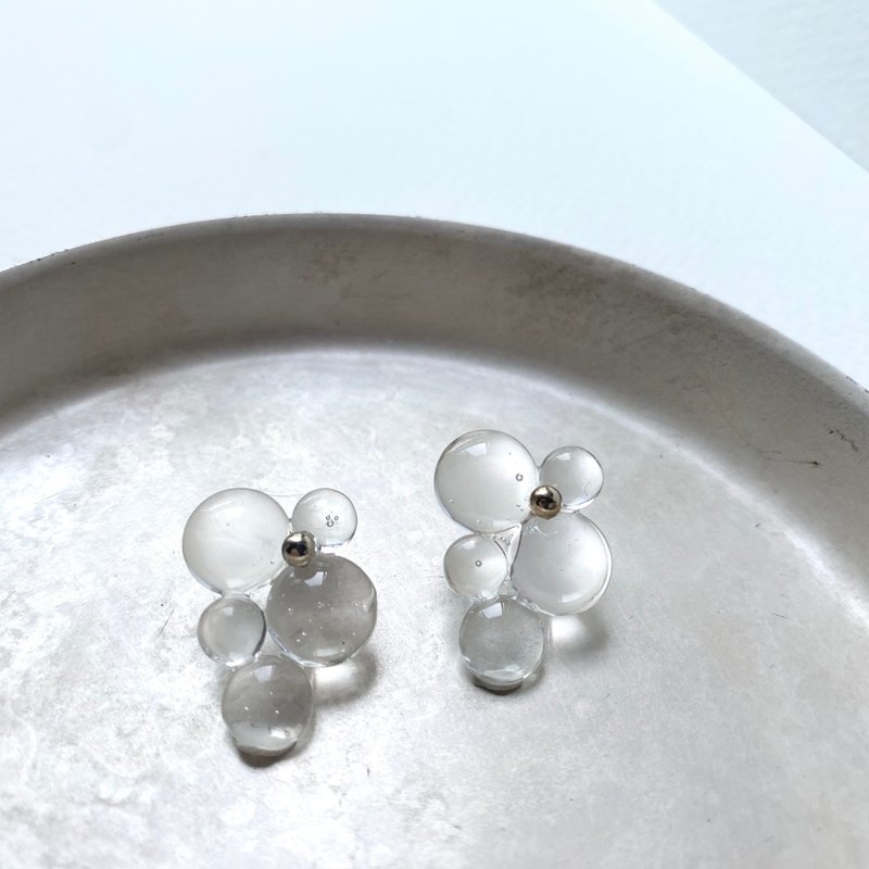 Dome Glass simple earring (Spring) - ต่างหู - แก้ว สีทอง