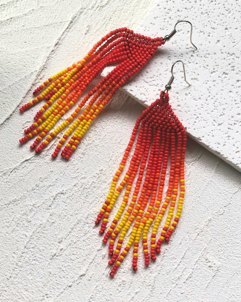 Amazon Forgiveness Collection - Feather Series - Gradient red and yellow - ต่างหู - วัสดุอื่นๆ สีแดง