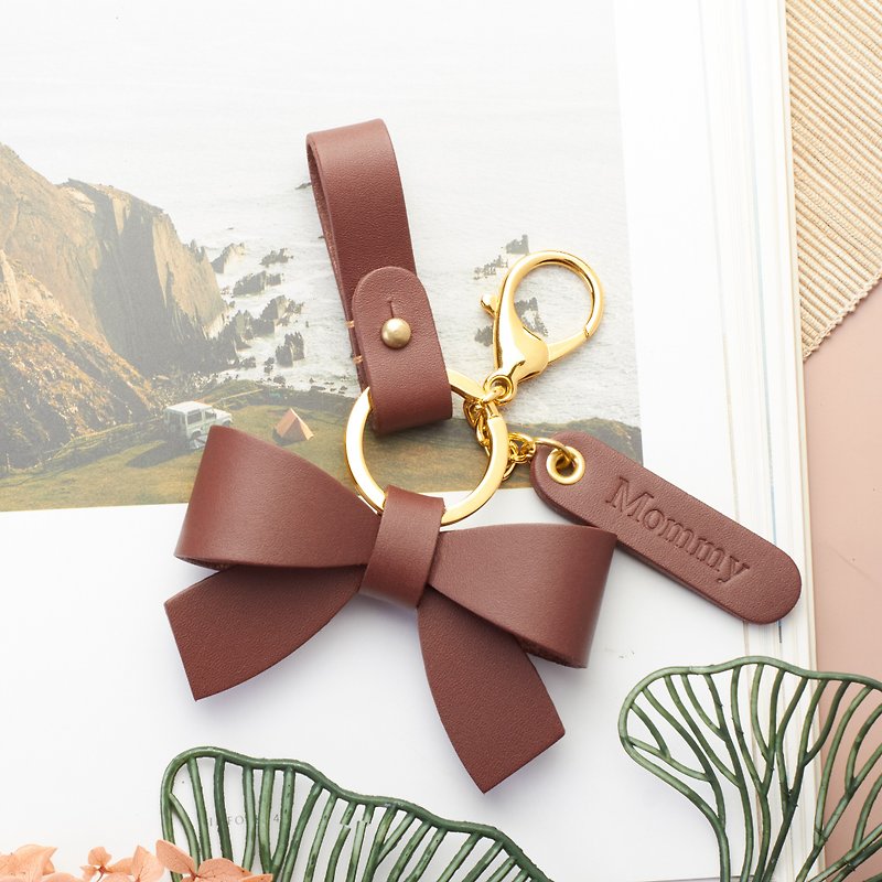 Personalized Leather Bow Keychain | Handmade Leather Keychain | Leather Bow Bag - ที่ห้อยกุญแจ - หนังแท้ สีนำ้ตาล