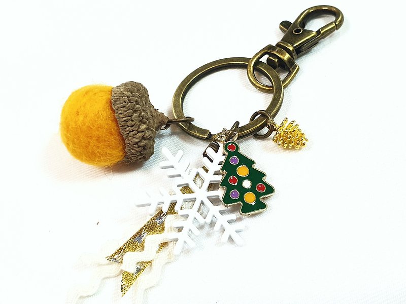 Paris*Le Bonheun. Forest of happiness. Christmas tree with colorful circles. Wool felt acorn pine cone key ring - ที่ห้อยกุญแจ - โลหะ สีเหลือง