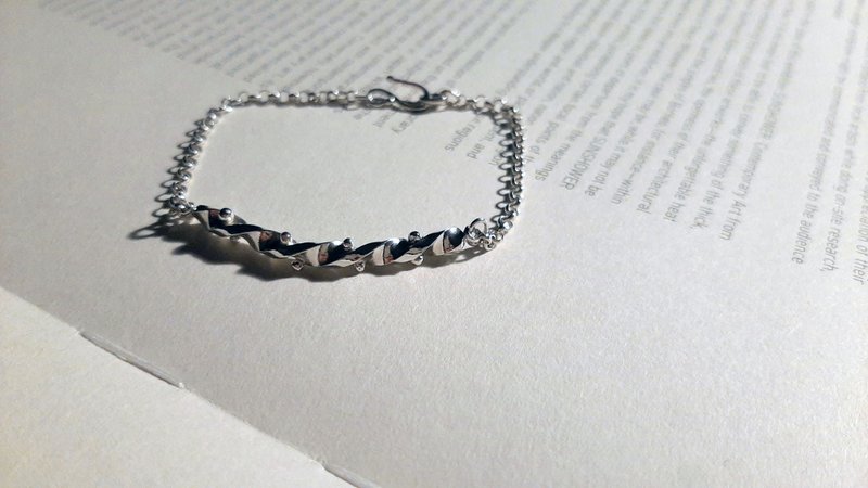 Twist a little bit bracelet - Bracelets - Silver Silver