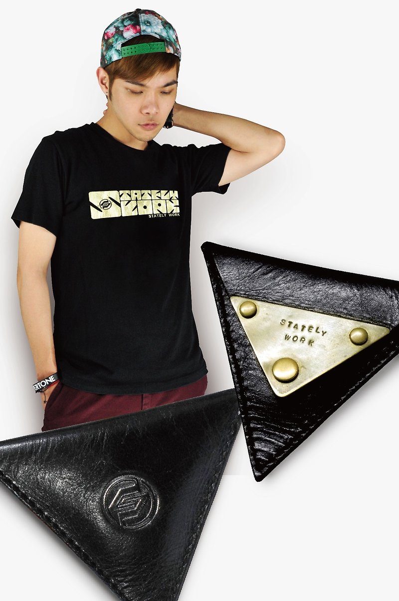 Classic bronzing logo T + leather triangle purse - Men's T-Shirts & Tops - Cotton & Hemp Gold