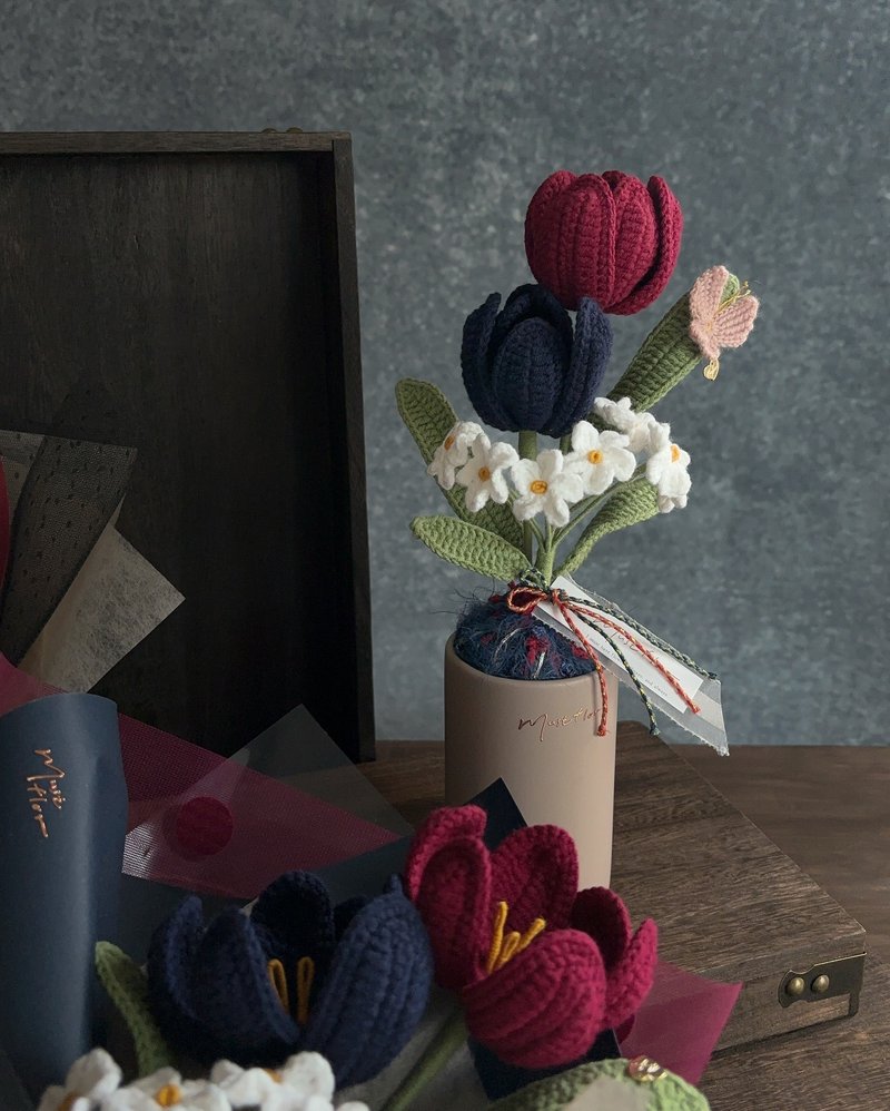 Qixi Valentine's Day -Butterfly bicolor tulip and  Myosotis potted plant - Dried Flowers & Bouquets - Cotton & Hemp Red