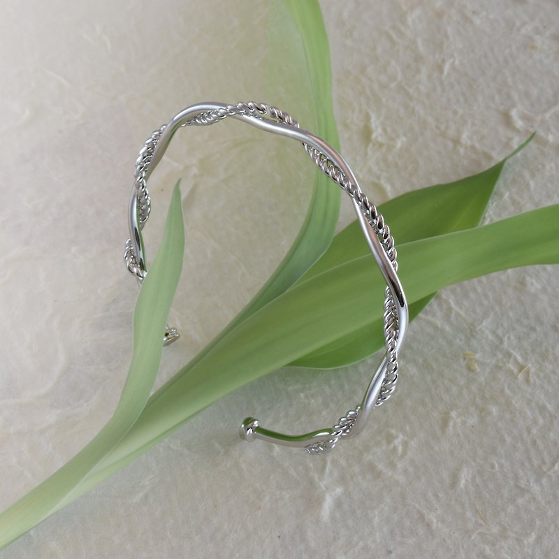 Design-woven bracelet WEAVING - Bracelets - Silver Silver
