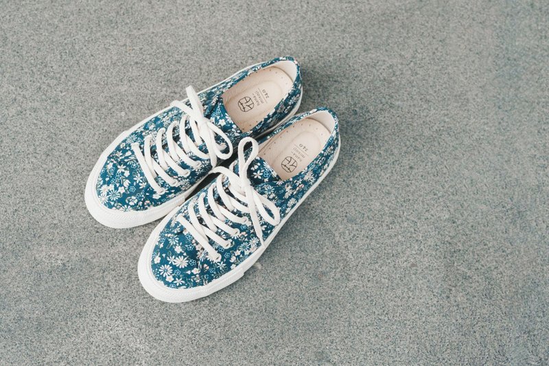 [Bicycle Day] Blue Snow Fabric Souvenirs for Going Abroad - Women's Casual Shoes - Cotton & Hemp Blue