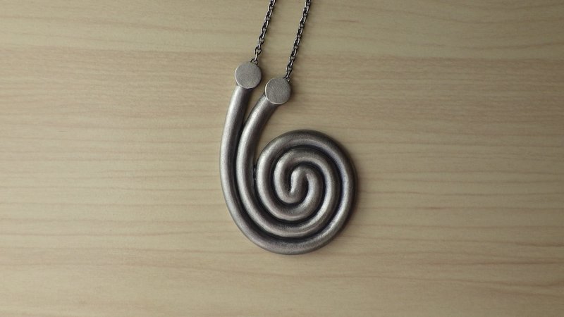 Snail Pendant - 項鍊 - 其他金屬 銀色