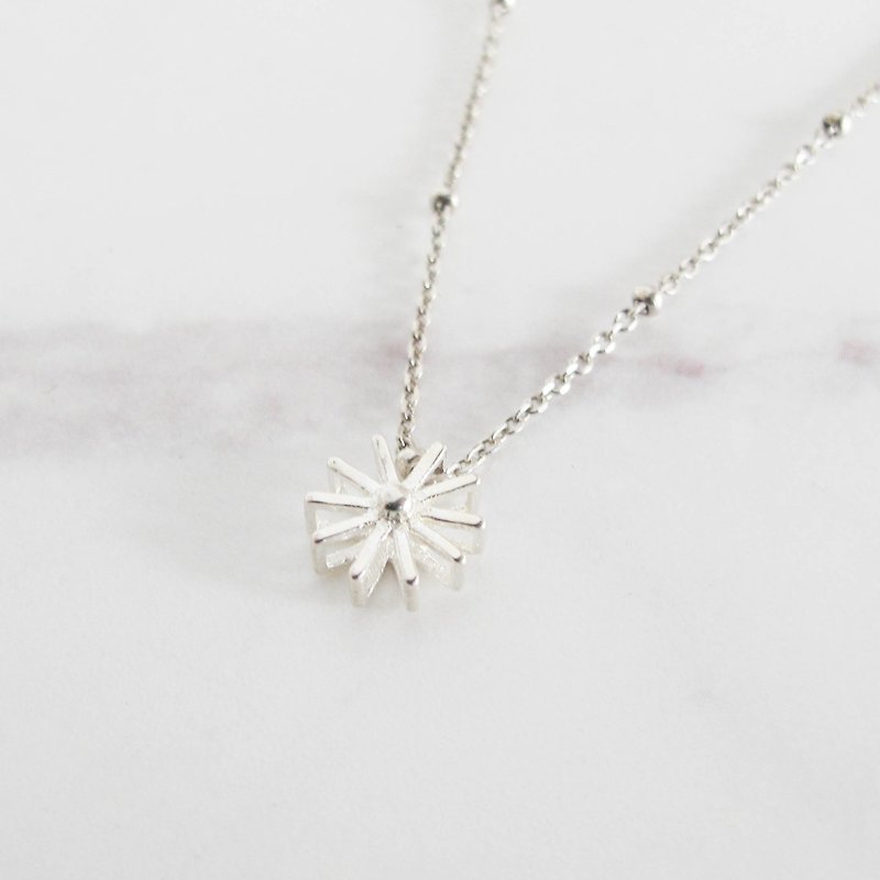 [Handmade custom silverware] Illuminate you | Little Sun Sterling Silver Clavicle Necklace | - Collar Necklaces - Sterling Silver Silver