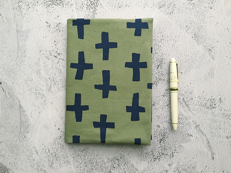 Irregular cross handmade book / book cover (notebook / diary / PDA) - ปกหนังสือ - ผ้าฝ้าย/ผ้าลินิน สีเขียว