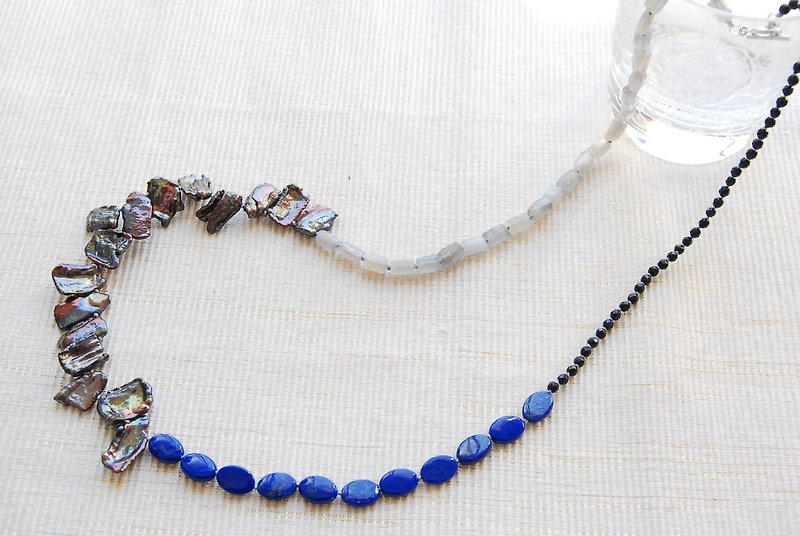 Necklace like patchwork of 4 kinds of Stone Lapis lazuli - สร้อยคอ - เครื่องประดับพลอย สีน้ำเงิน