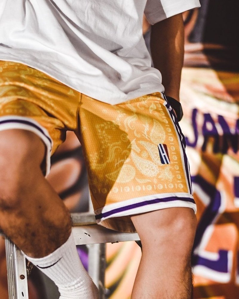 泰國時尚變形蟲復刻設計款籃球褲/休閒褲/運動褲 - 男裝運動褲 - 棉．麻 黃色