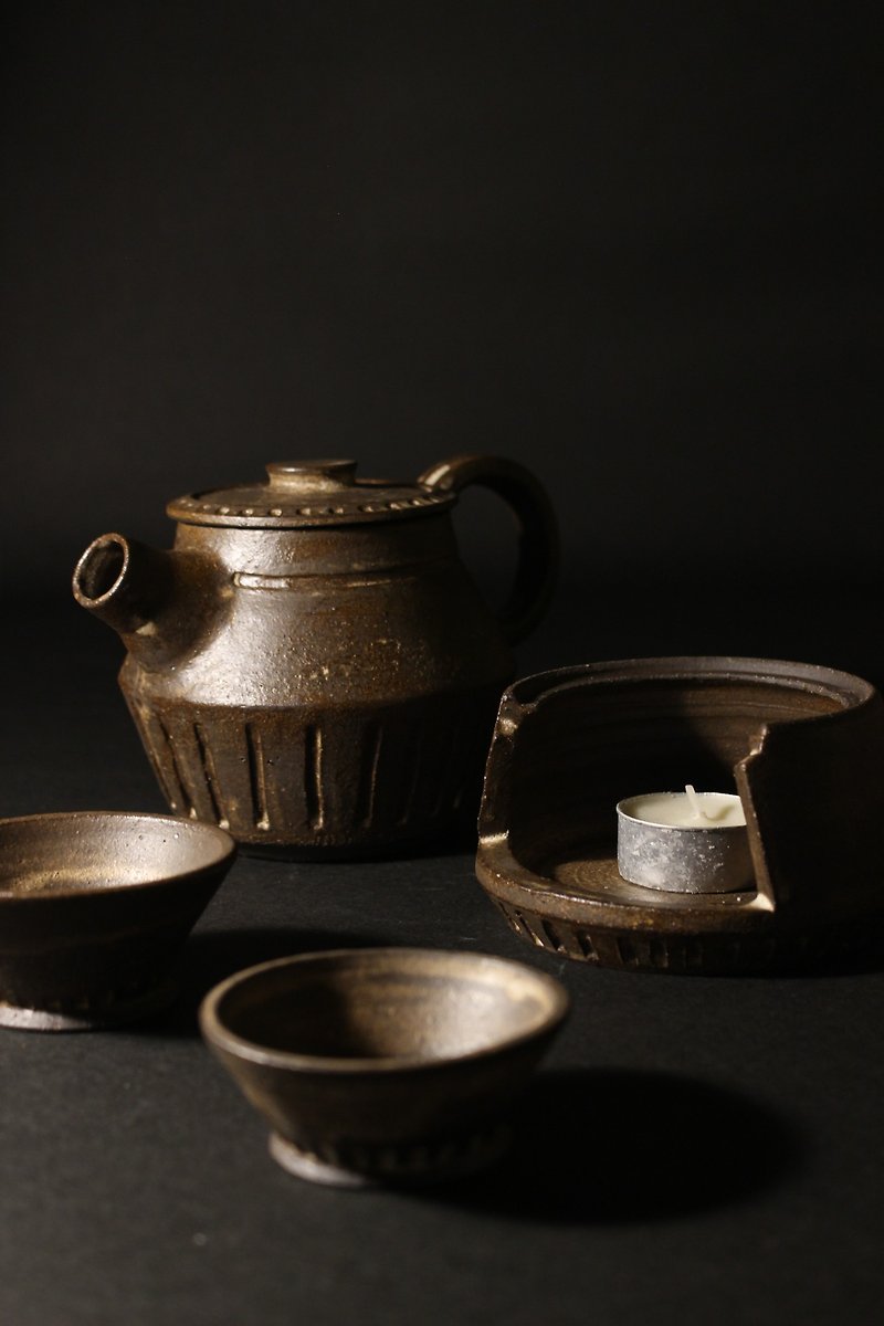 Transformation Series- Black Clay Tea Set/Handmade Natural Utensils/ - ถ้วย - ดินเผา สีเทา