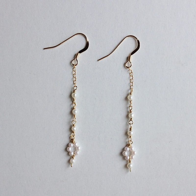 14 kg freshwater pearl AAA and  vintage pearl flower line earring - 耳環/耳夾 - 寶石 白色