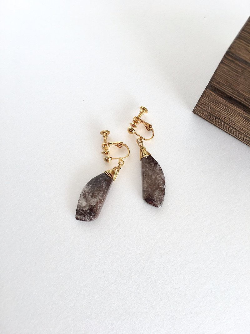 Rutilated quartz Clip-earring - Earrings & Clip-ons - Stone Brown