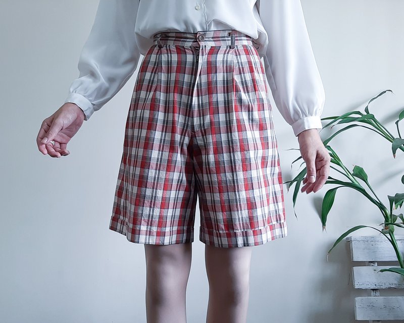 Vintage Cotton Plaid Shorts HARRISS PARIS High Waist Shorts Unisex Shorts - กางเกงขาสั้น - ผ้าฝ้าย/ผ้าลินิน หลากหลายสี